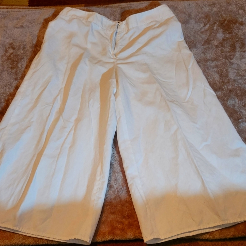 Wide leg Capri